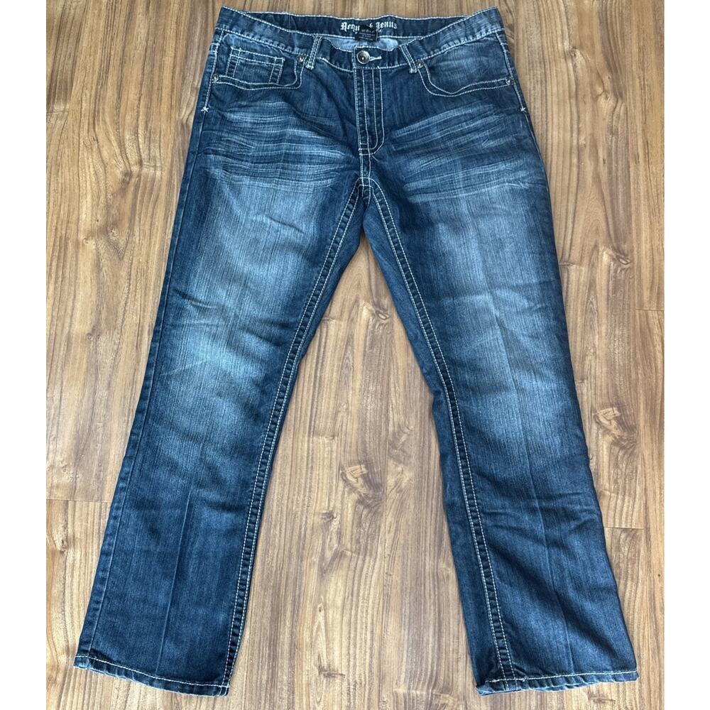 Request Y2K Jeans Men 36x30 Flap Pockets Rivets Straight Fade Whiskers